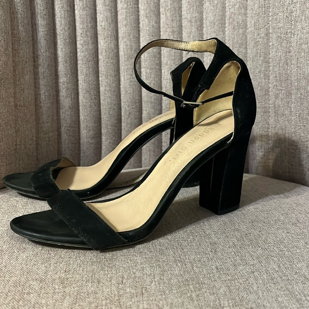 Madden Girl Black heels